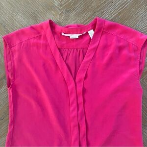 Max Studio 100% Silk Fuchsia Pink Cap Sleeve Hidden Button up Blouse (M)
